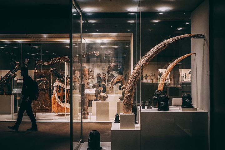 文化藝術(shù)展品的展示在設(shè)計(jì)的時(shí)候應(yīng)當(dāng)注意哪些？插圖